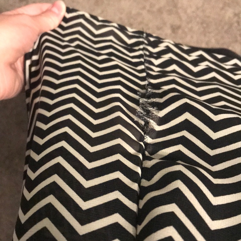 Dress - Picture 4 of 4